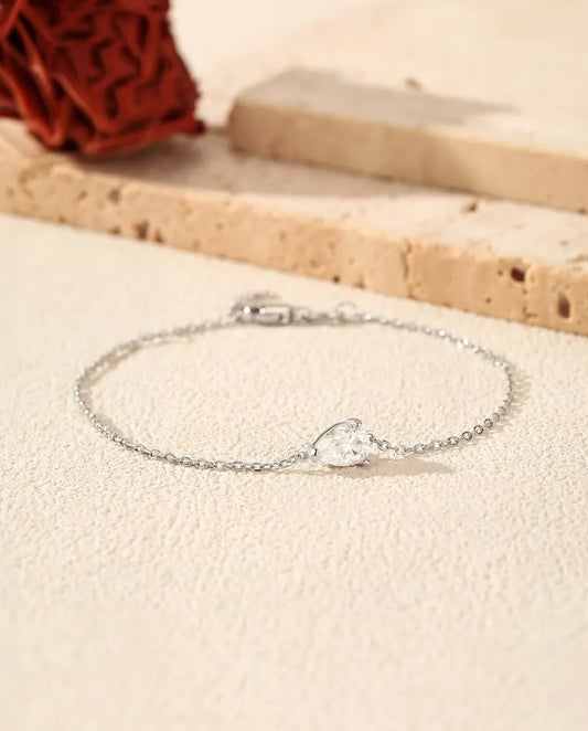 Armbånd med Dråbeformet Moissanite