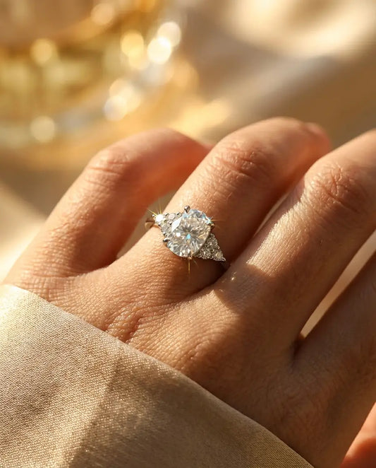 Moissanite Ring 1 ct – Aflang Pudeslebet