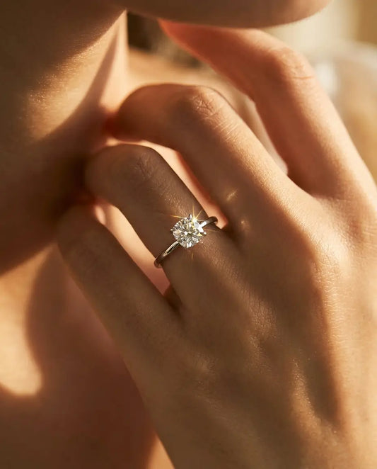 Moissanite Ring – 1 ct Solitær i Pudeform