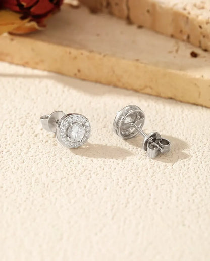 Moissanite-sæt Rund Halo: Halskæde og Øreringe - øreringeparret, for- og bagside