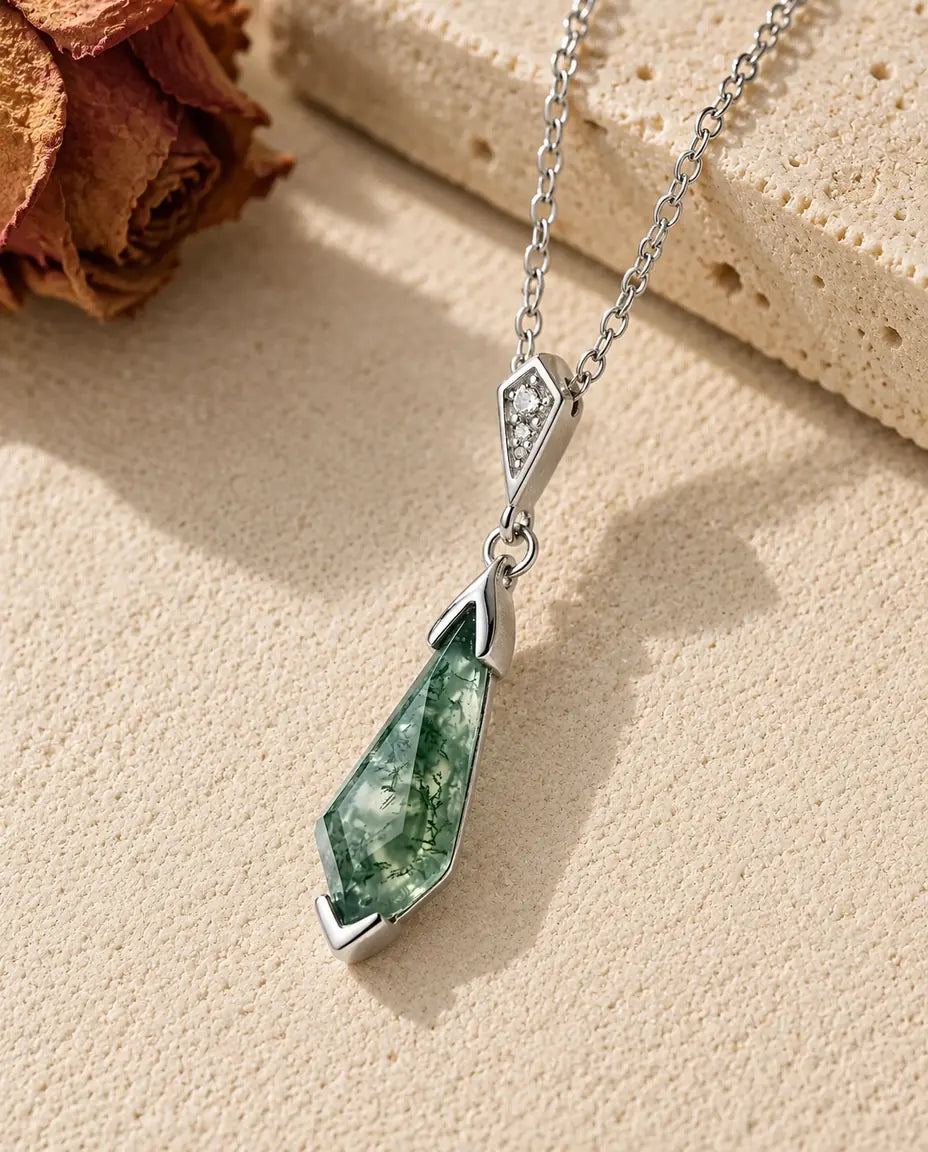 Moss Agate Halskæde - set forfra
