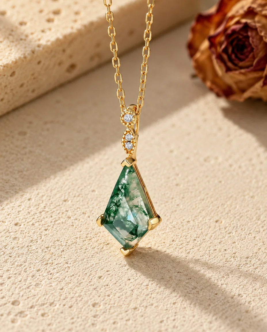Moss Agate Halskæde - set forfra