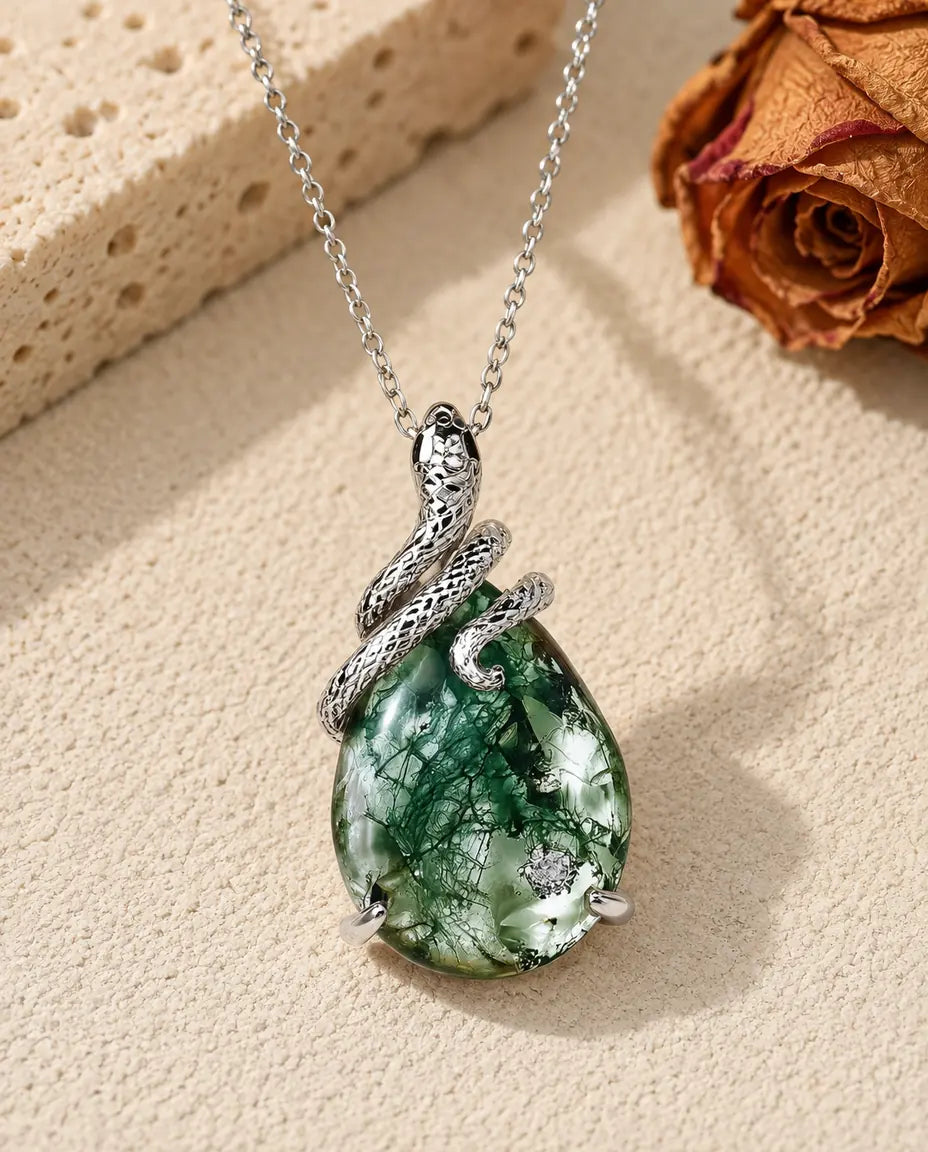 Moss Agate Halskæde - set forfra
